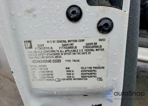 2004 Chevrolet Silverado K2500 Heavy Duty из США, поврежденный, VIN 1GCHK24UX4E133329